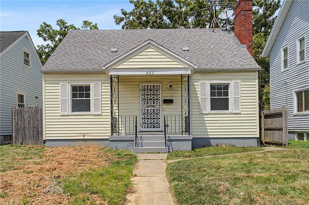 627 Yale Property Photo 1