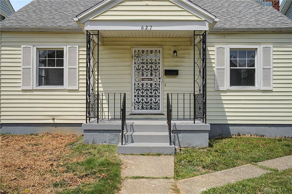 627 Yale Property Photo 4
