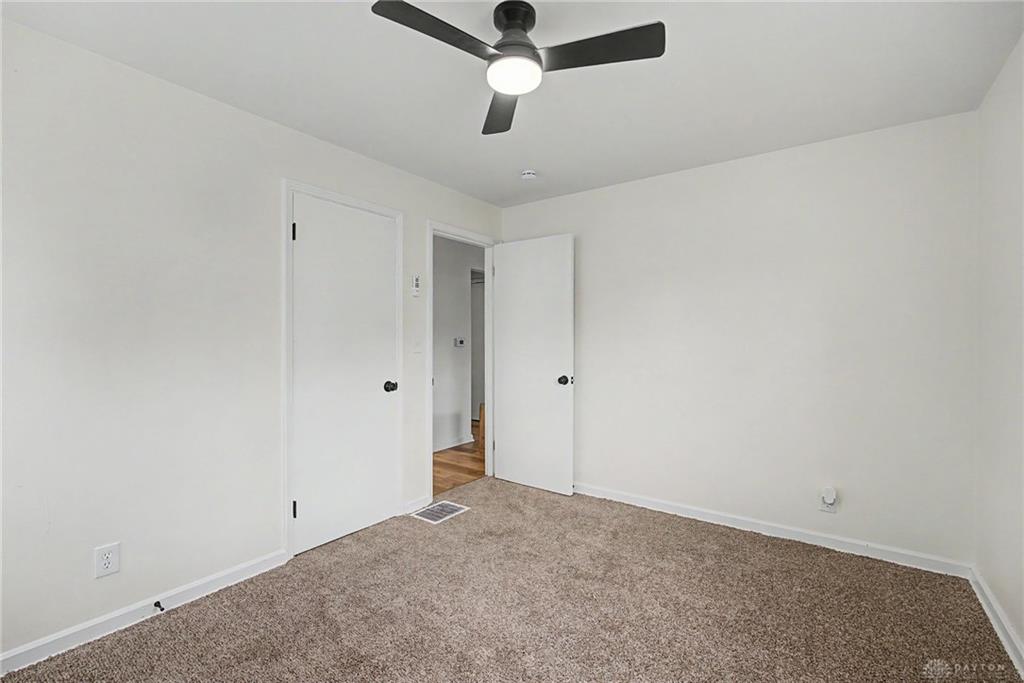 627 Yale Property Photo 20