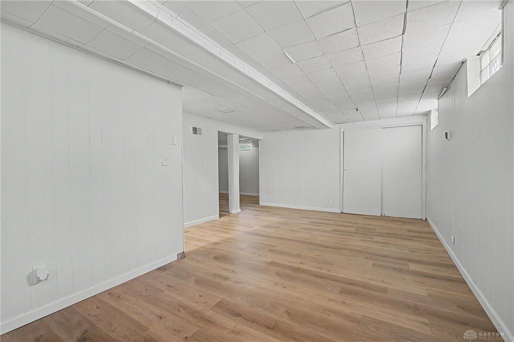 627 Yale Property Photo 36