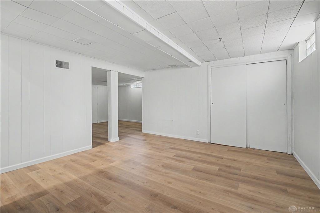 627 Yale Property Photo 37