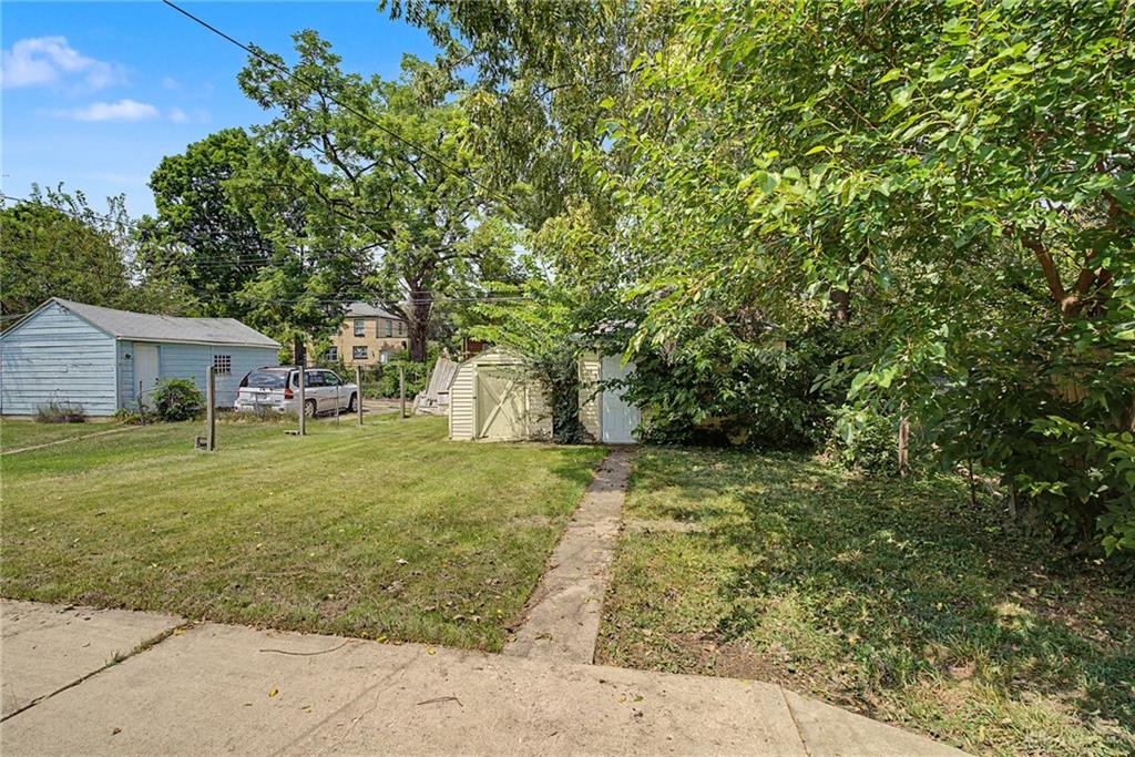 627 Yale Property Photo 42