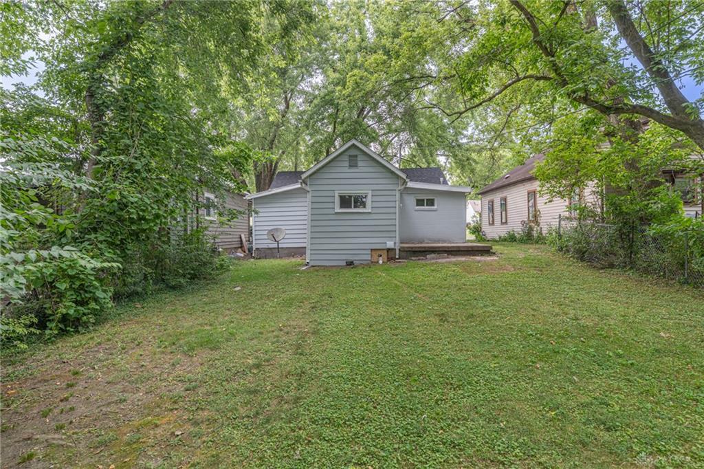 637 E Main Property Photo 19