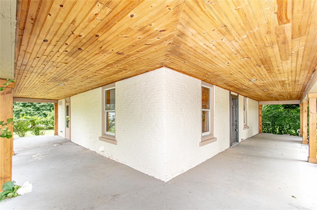117 Montgomery Property Photo 4