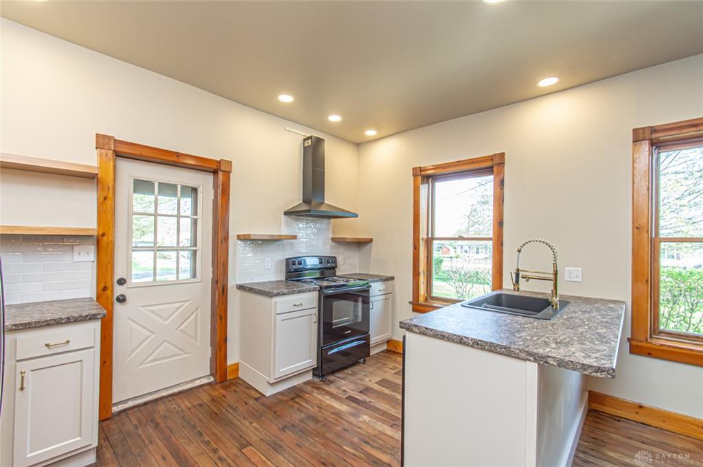 117 Montgomery Property Photo 18
