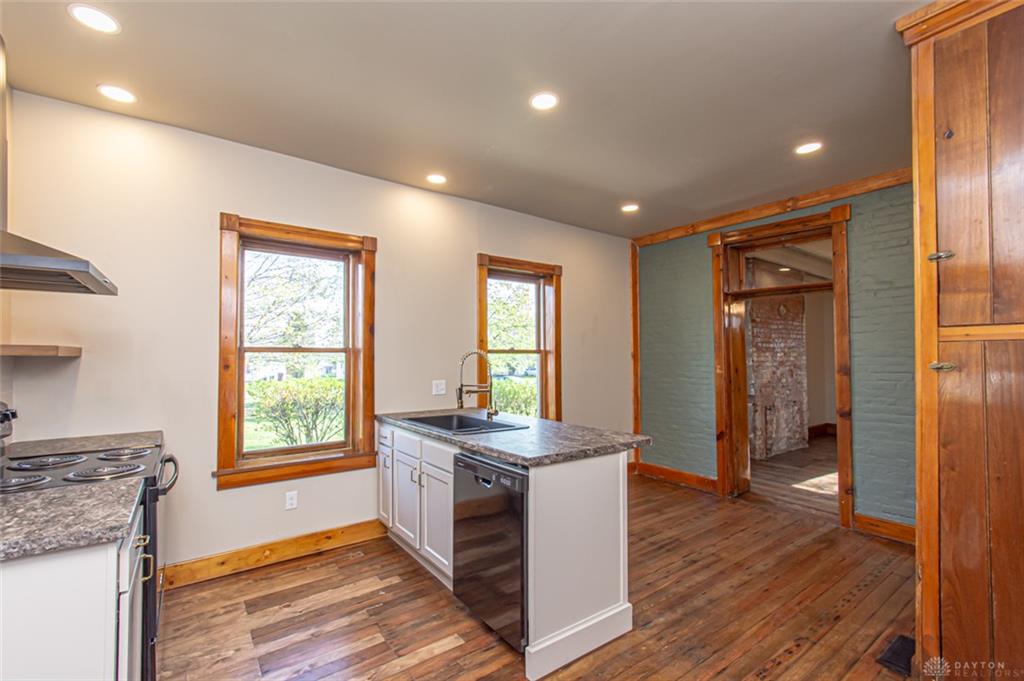 117 Montgomery Property Photo 26