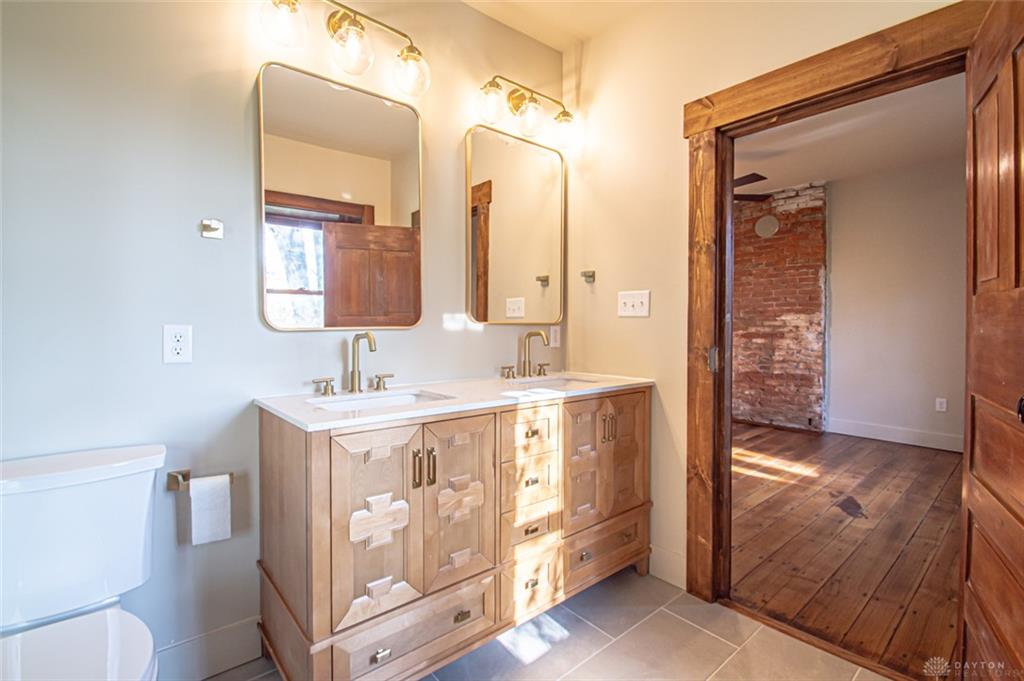 117 Montgomery Property Photo 51