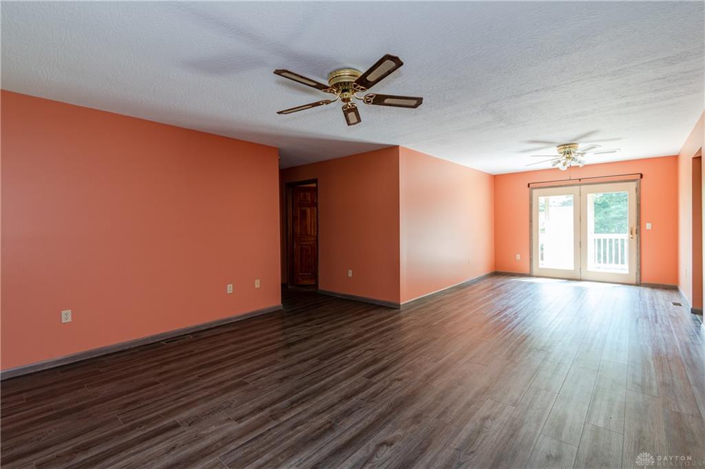 1319 Perry Property Photo 25