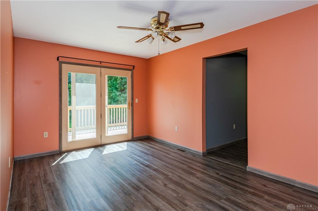 1319 Perry Property Photo 26