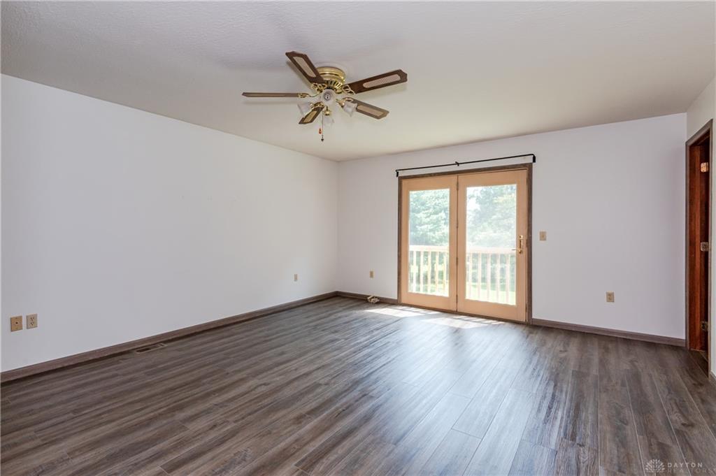1319 Perry Property Photo 27