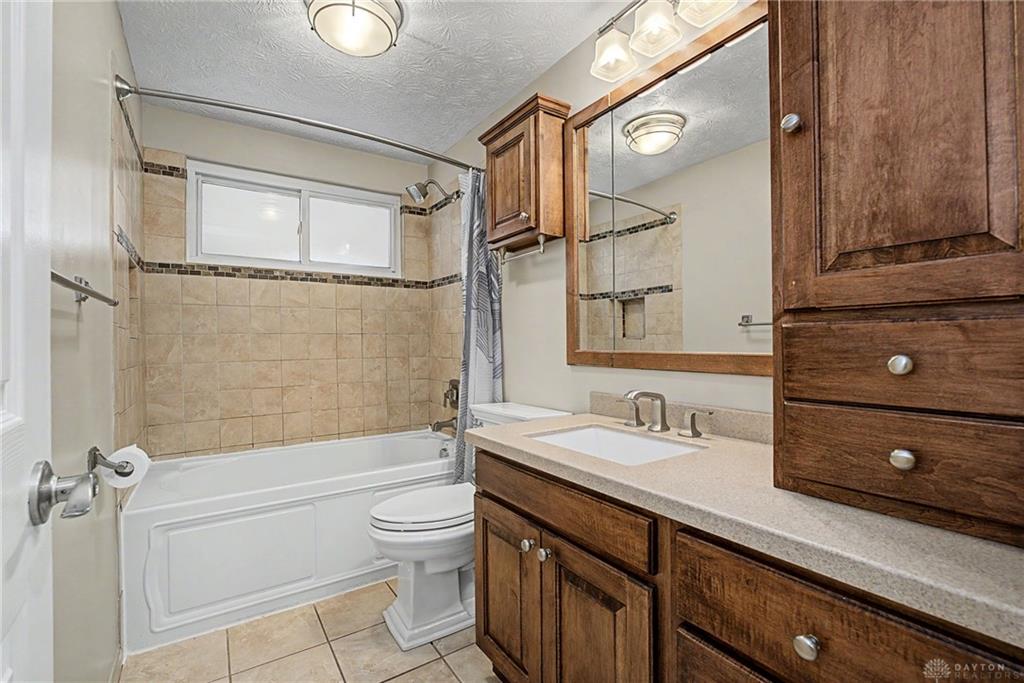 5113 Glenmina Property Photo 9