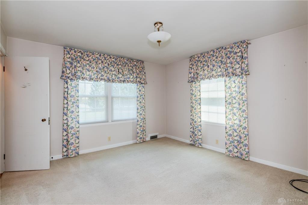44 Smith Property Photo 18