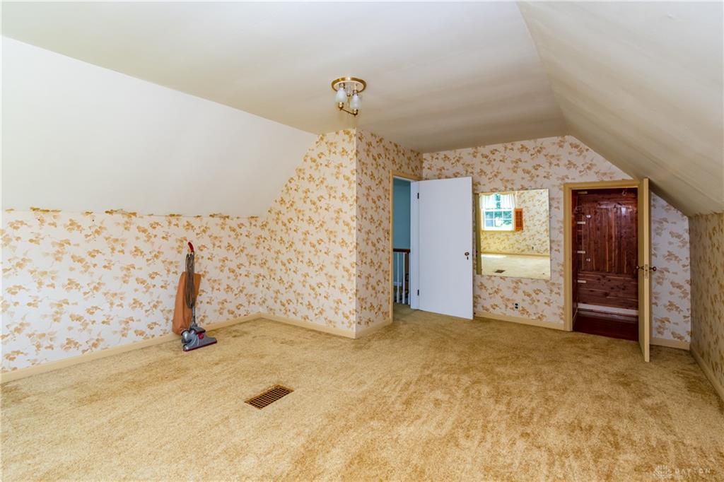 44 Smith Property Photo 26