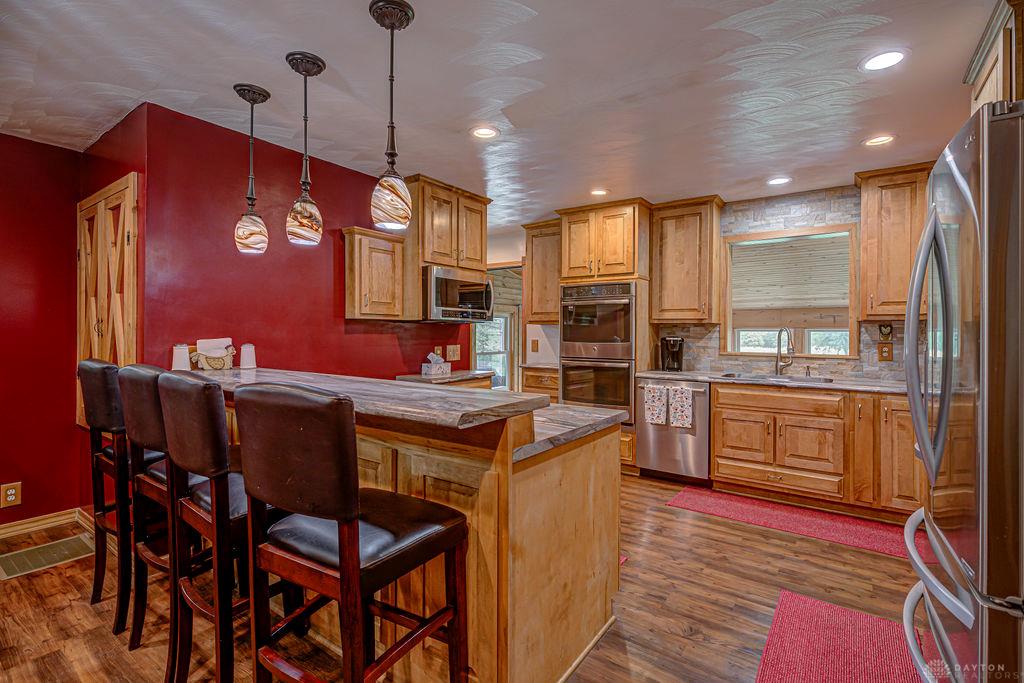 9152 Free Short Property Photo 15