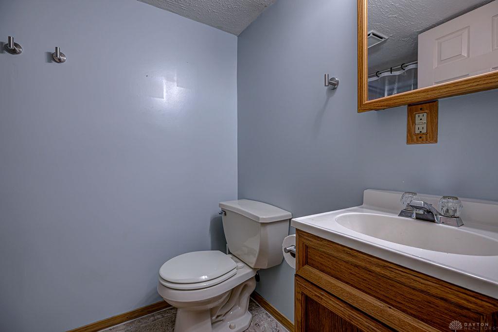 9152 Free Short Property Photo 26