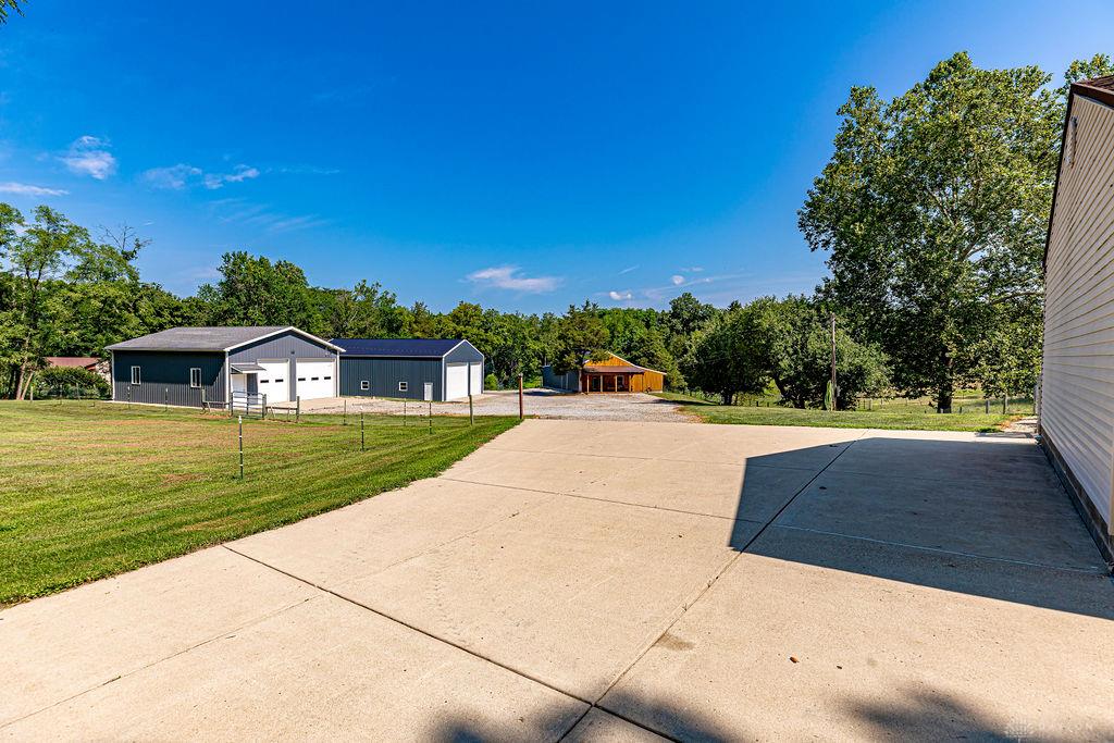 9152 Free Short Property Photo 38