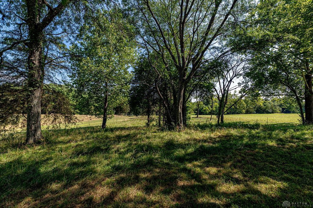 9152 Free Short Property Photo 45