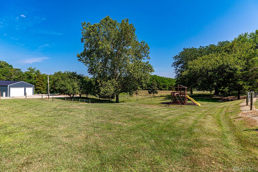 9152 Free Short Property Photo 46