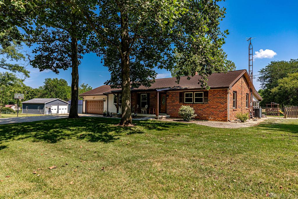 9152 Free Short Property Photo 50