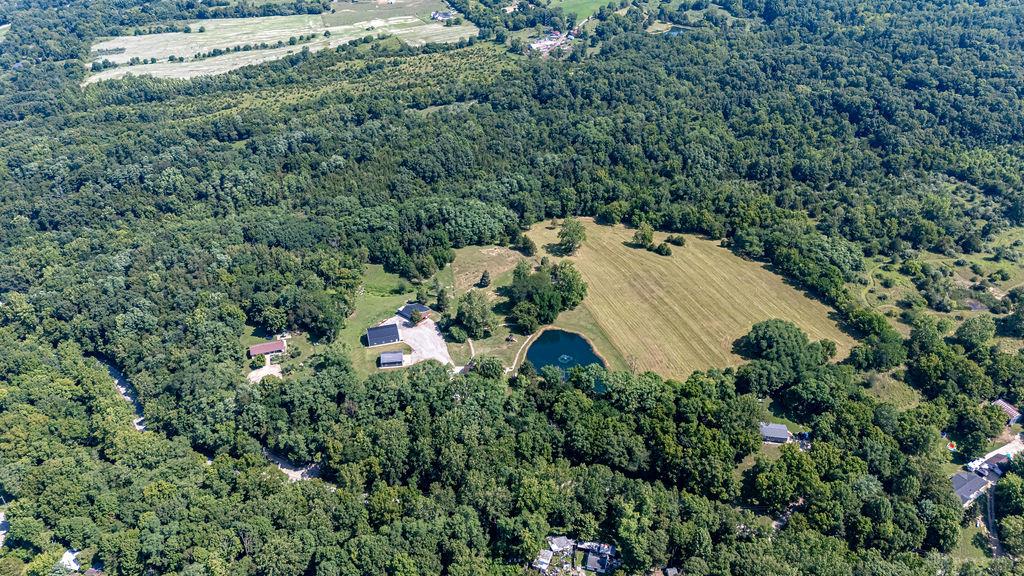 9152 Free Short Property Photo 53