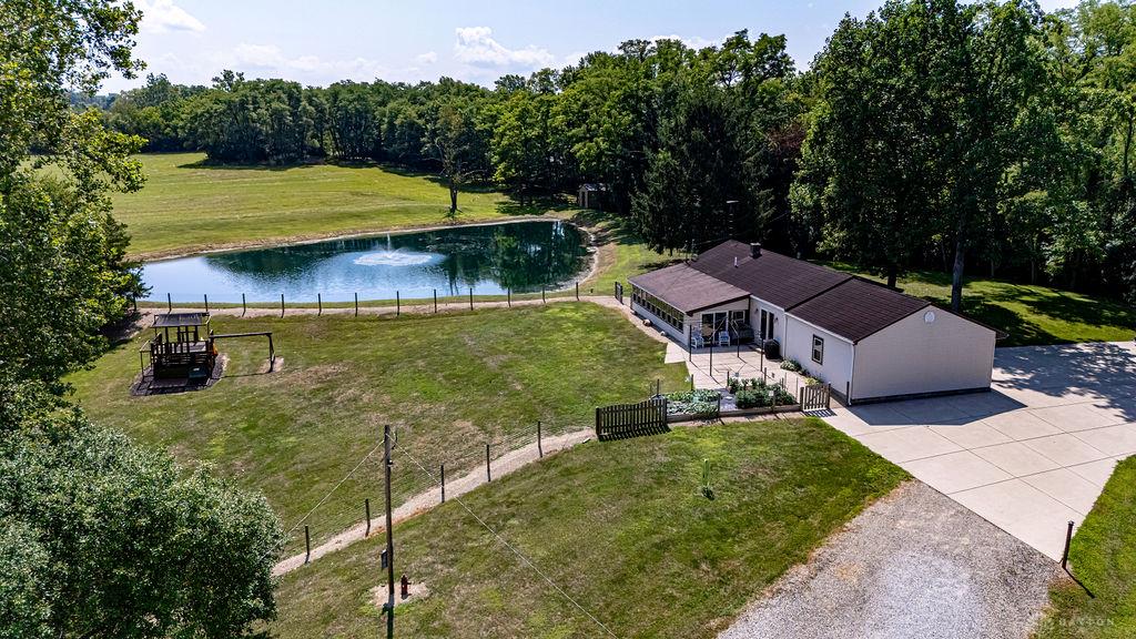 9152 Free Short Property Photo 68