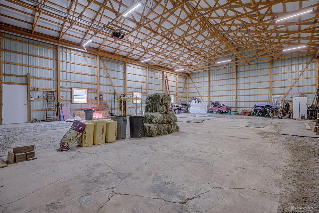 9152 Free Short Property Photo 73