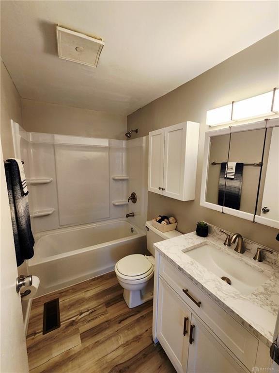 2145 Chapel Property Photo 10