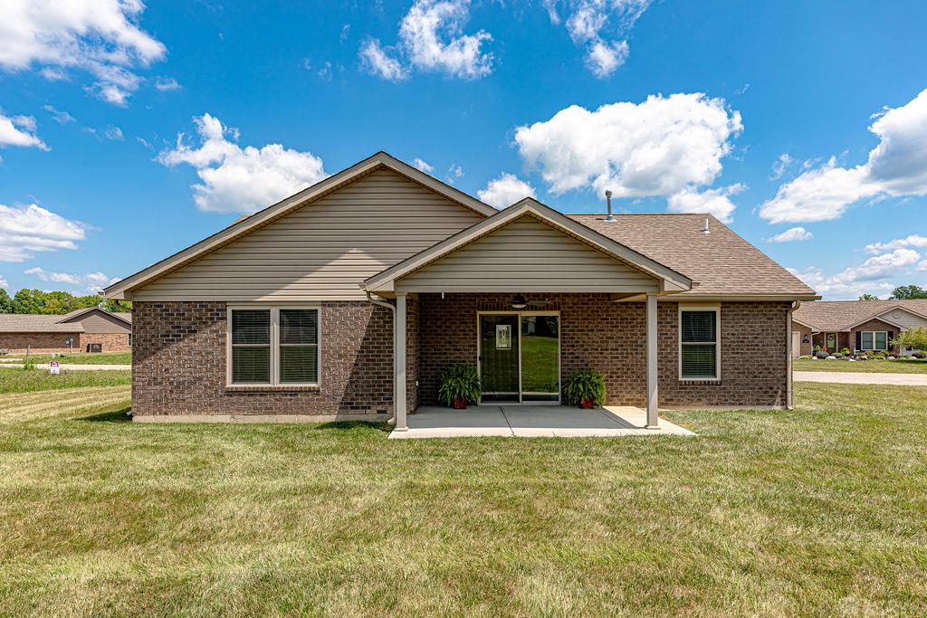 136 Pebble Creek Property Photo 9