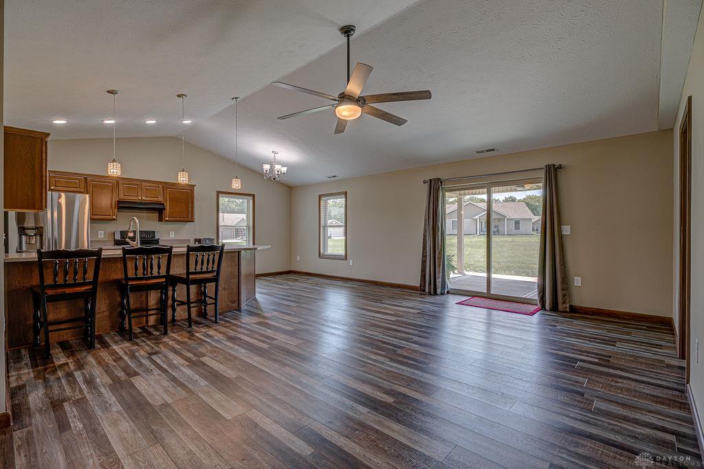 136 Pebble Creek Property Photo 14