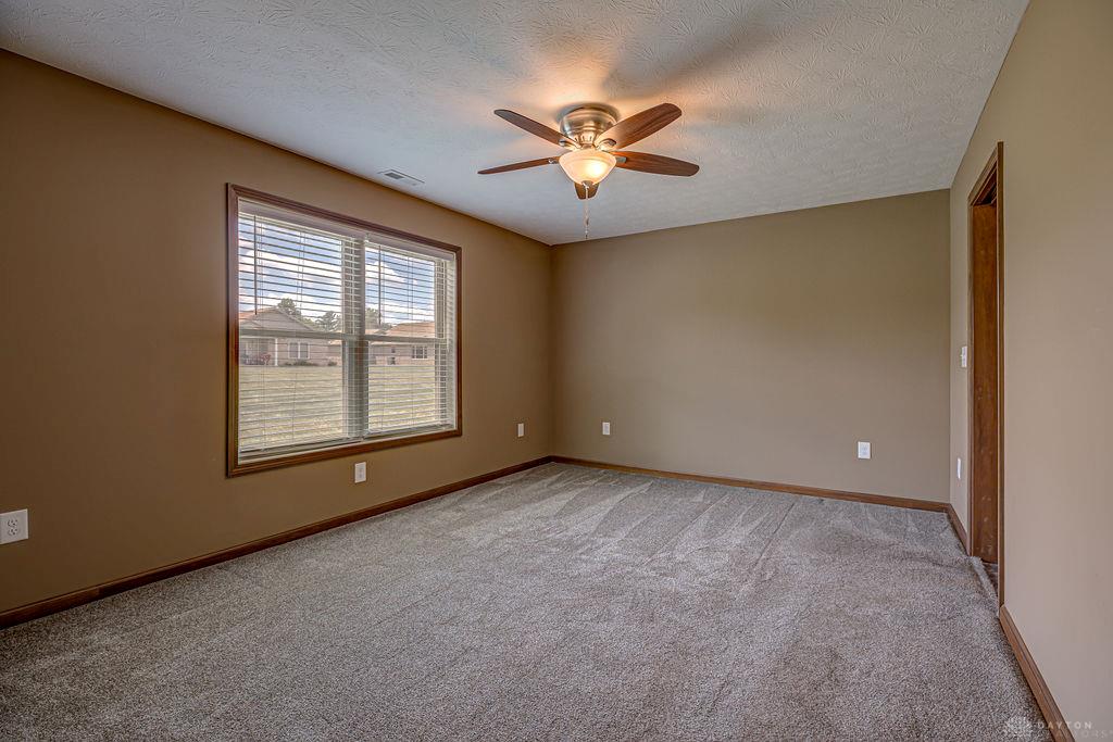 136 Pebble Creek Property Photo 24