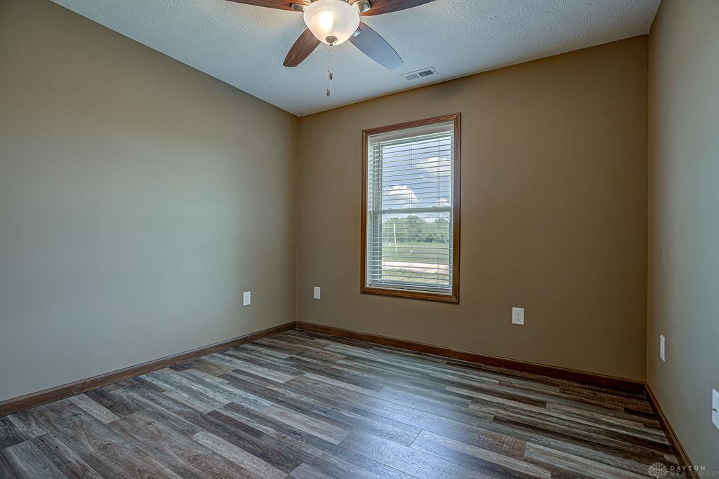 136 Pebble Creek Property Photo 31