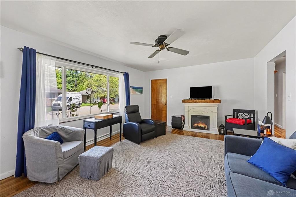 5 Circle Property Photo 6