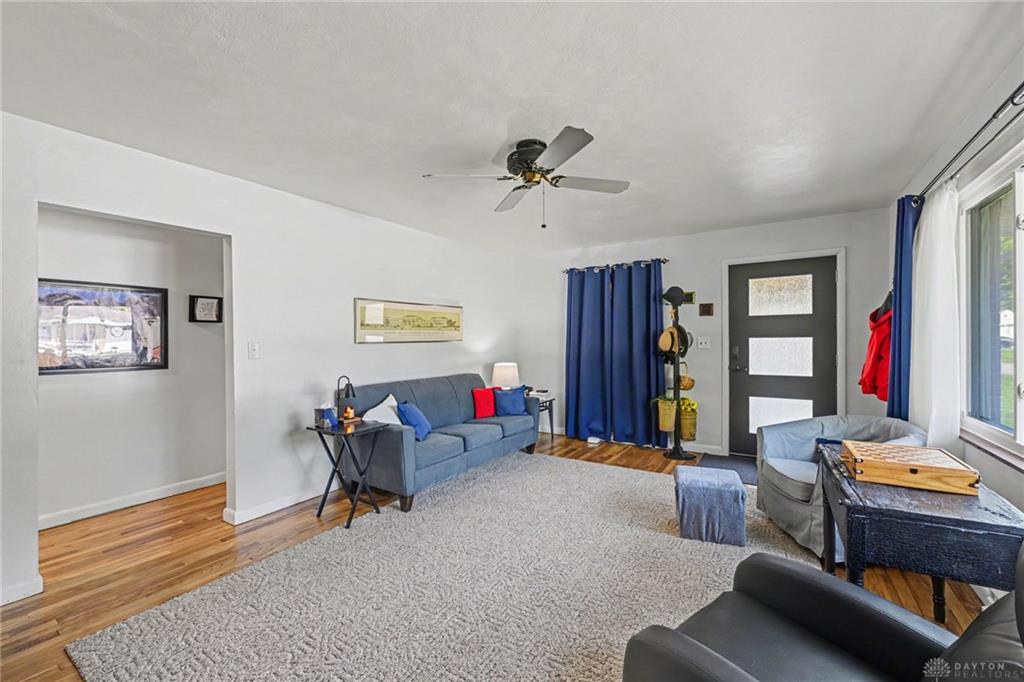 5 Circle Property Photo 8