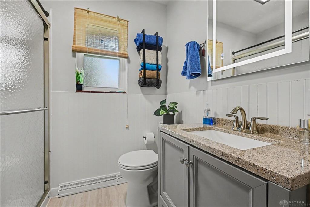 5 Circle Property Photo 17