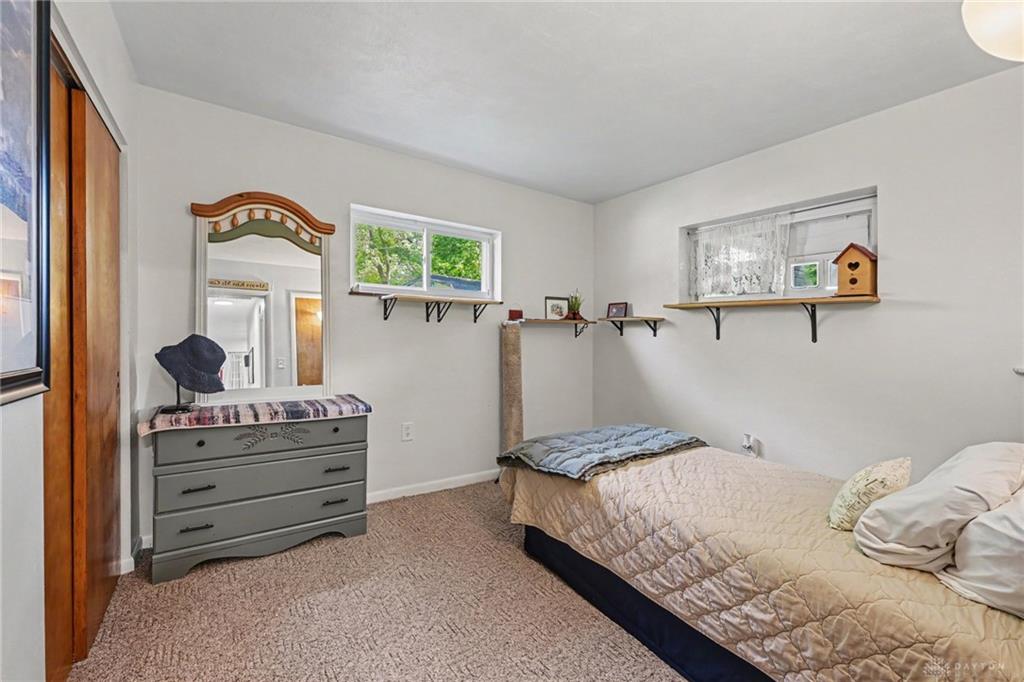 5 Circle Property Photo 18