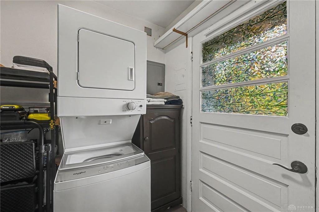 5 Circle Property Photo 20