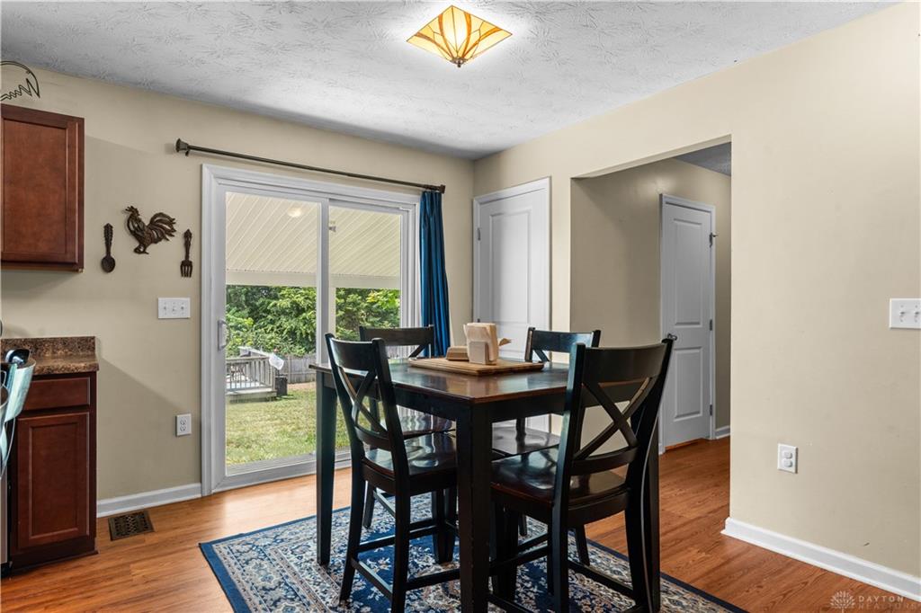 1120 Shannon Property Photo 12