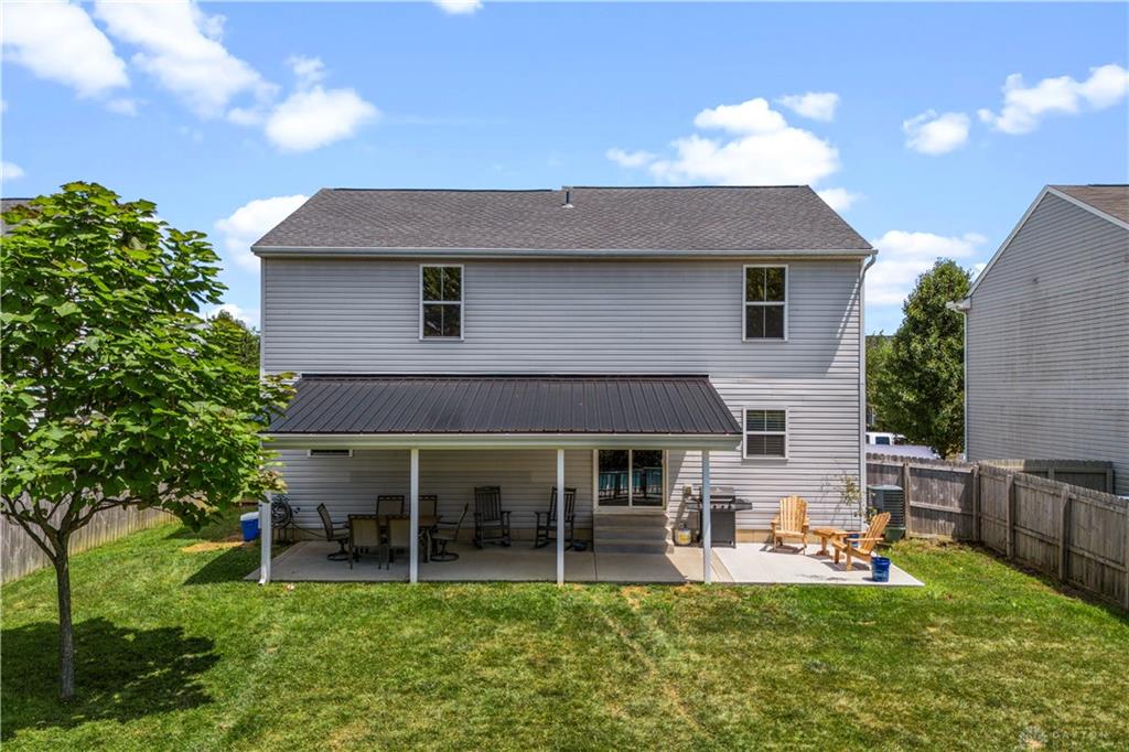 1120 Shannon Property Photo 13