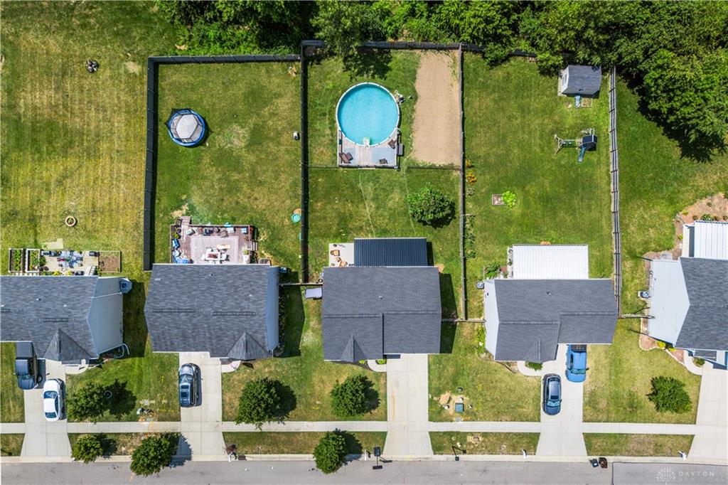 1120 Shannon Property Photo 17