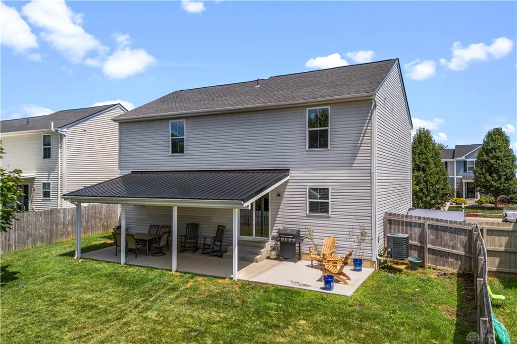 1120 Shannon Property Photo 19