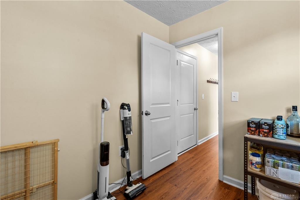 1120 Shannon Property Photo 27