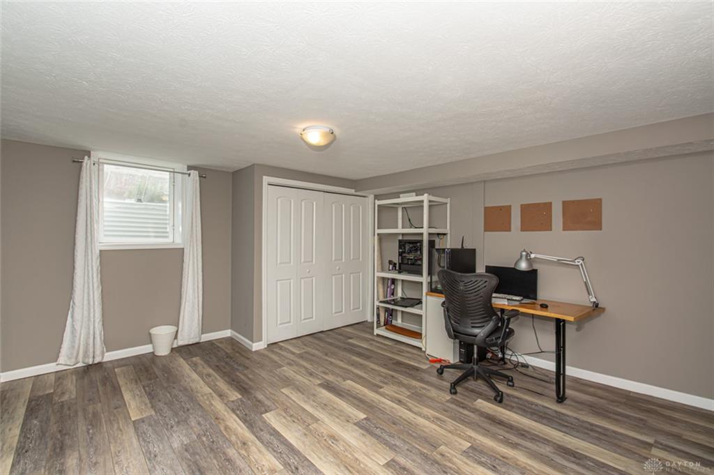563 East Property Photo 21