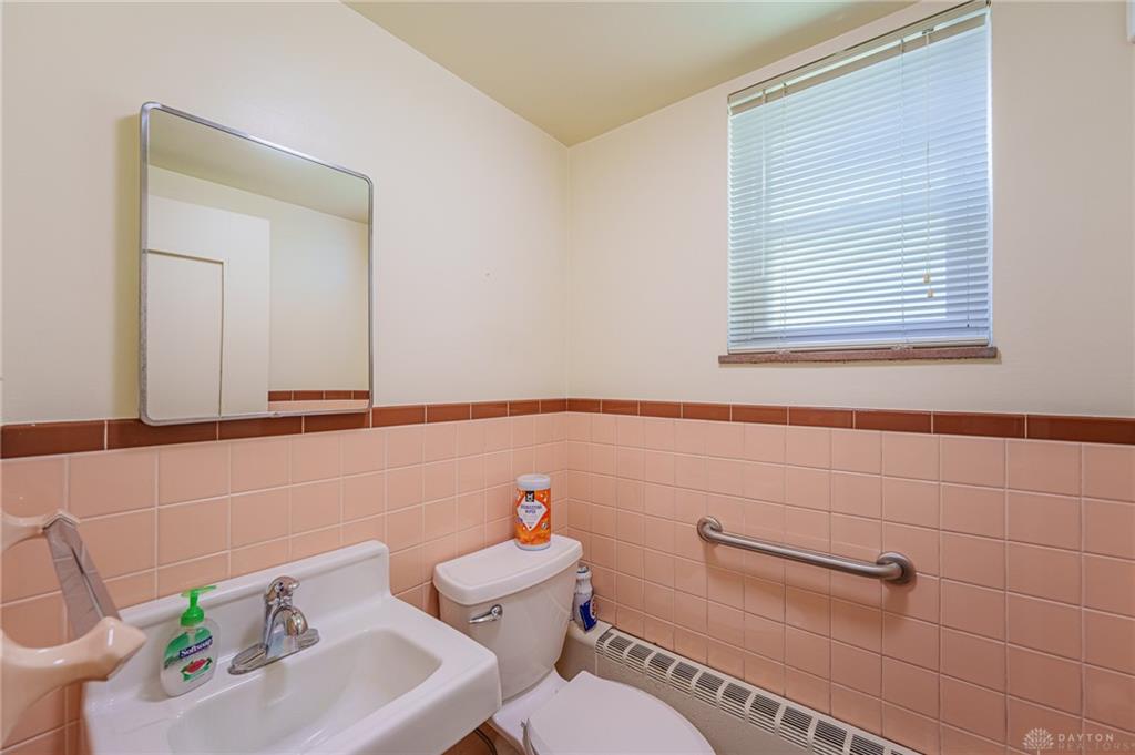 220 W Siebenthaler Property Photo 19