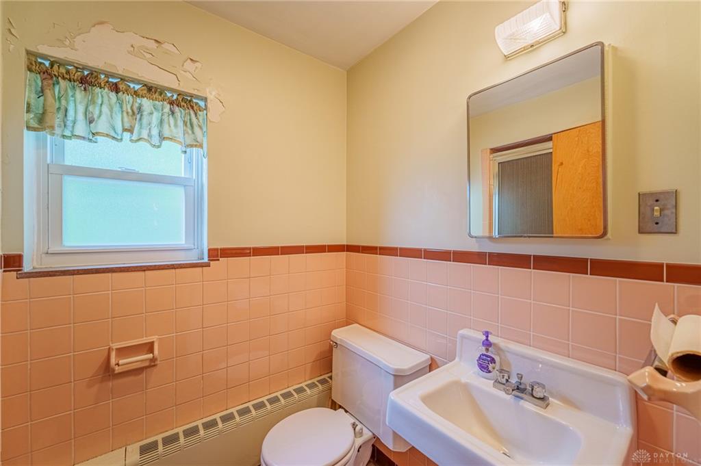 220 W Siebenthaler Property Photo 44