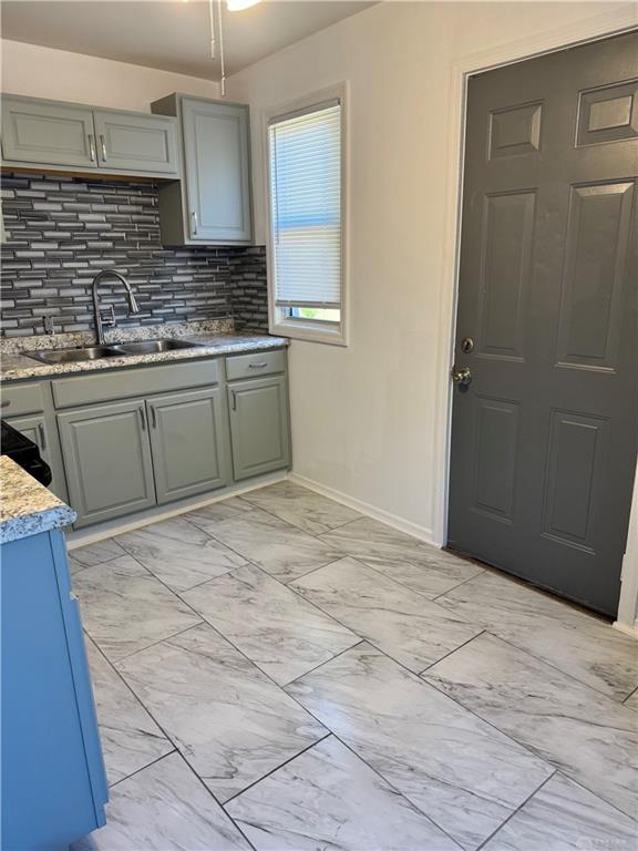 4424 Genesee Property Photo 10