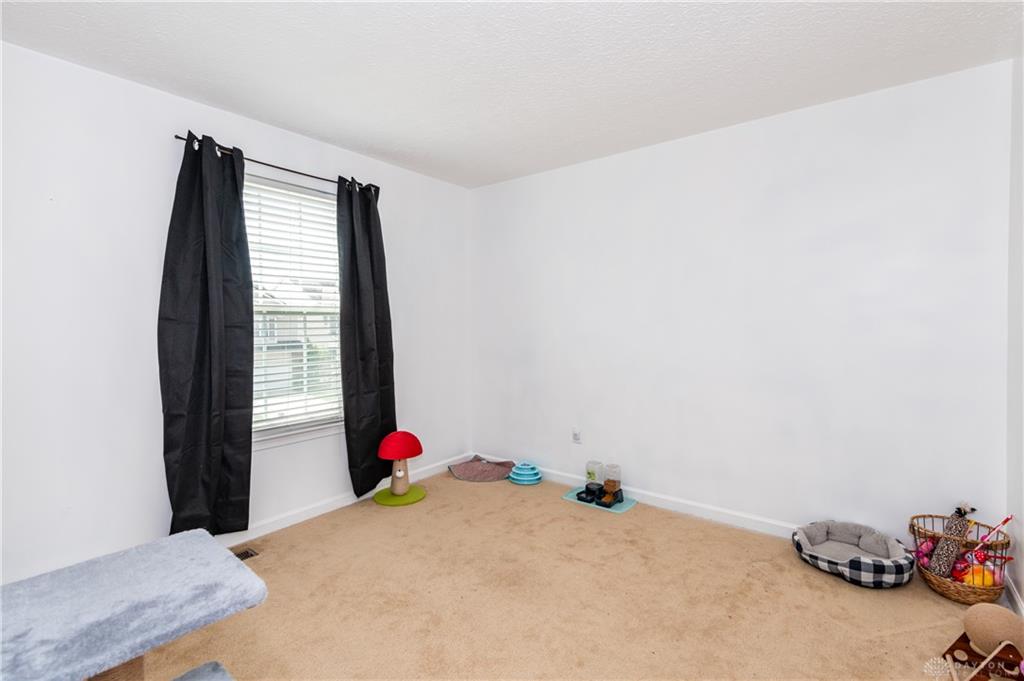 2261 Girard Property Photo 40