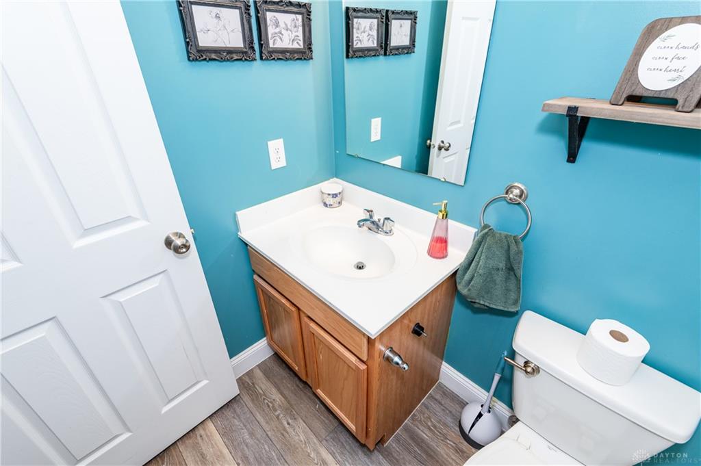 2261 Girard Property Photo 43