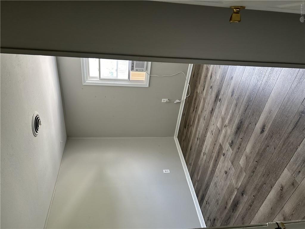 205 Westhafer Property Photo 6