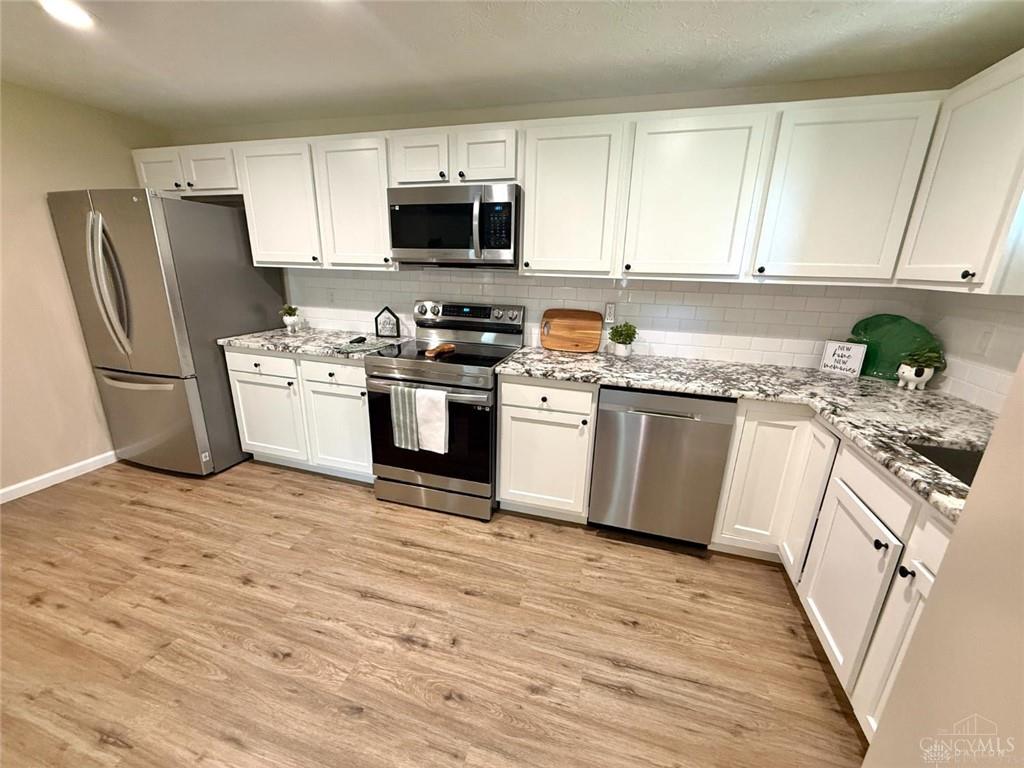 6219 Bedford Property Photo 6