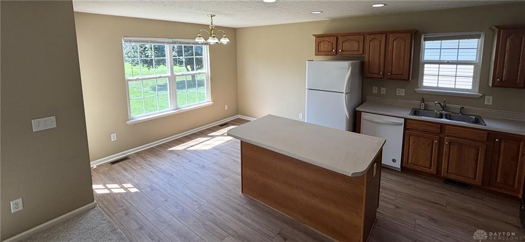 2712 Fieldbrook Property Photo 8